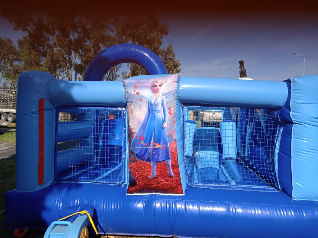 vista de lado inflable de frozen